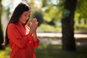 A woman listening to God's voice.